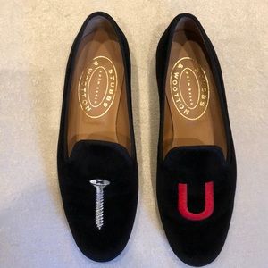 Stubbs & Wootton smoking slippers in “Screw You.”